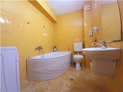 Apartament 2 camere cu balcon in zona Rahova