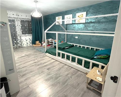 Apartament modern 3 camere parcare curte amenajata Sibiu