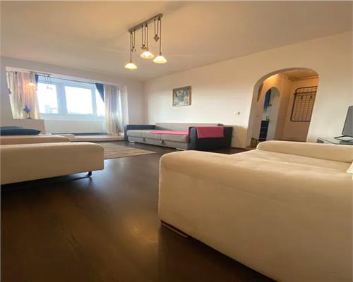 Apartament 2 camere 54 mpu in zona Cedonia