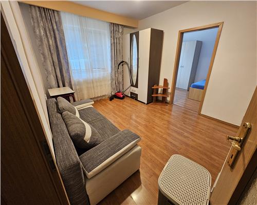 Apartament cu 2 camere in zona Cedonia