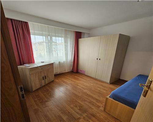 Apartament cu 2 camere in zona Cedonia