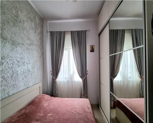 Penthouse cu 3 camere 2 bai terasa si parcare zona Doamna Stanca