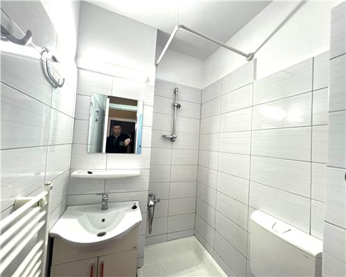 Apartament in exclusivitate 4 camere 2 bai balcon pivnita Strand 1