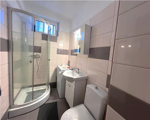 Apartament etajul 1 cu 3 camere in zona Mihai Viteazu