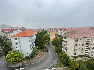 Garsoniera bloc nou 39 mp cu balcon pe Mihai Viteazu